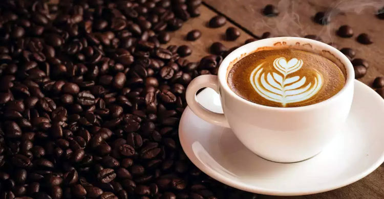 “বিশ্ব স্বাস্থ্য সংস্থা বলেছে কফি খাওয়া ক্যানসারের কারণ” — কি সত্য?